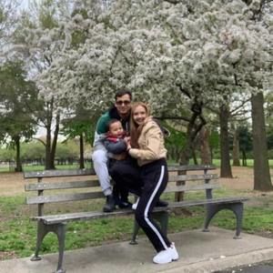 Meet your Posher, Daniela